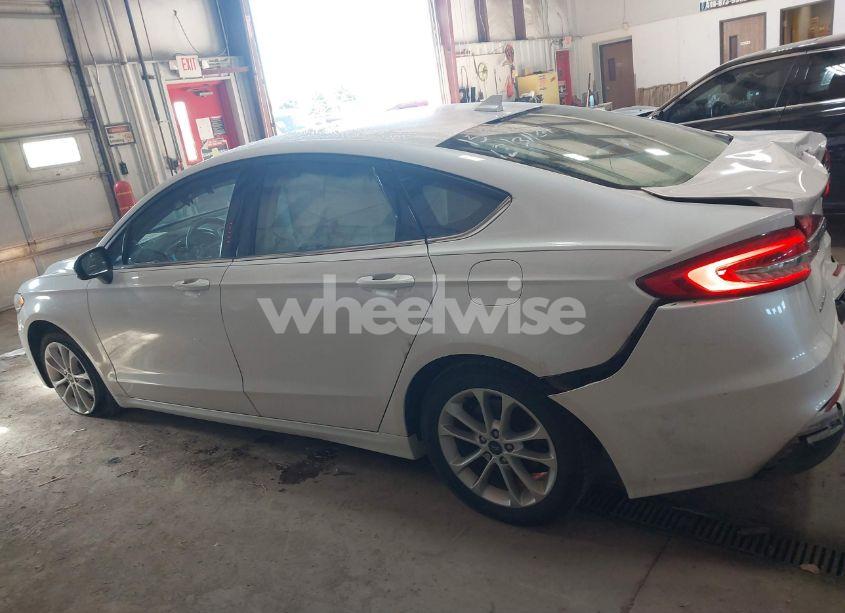 Photo 14 of 2020 Ford Fusion SE (VIN 3FA6P0HD6LR251595)