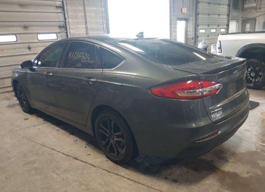 Photo 3 of 2020 Ford Fusion SE (VIN 3FA6P0HD6LR261270)