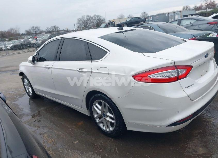 Photo 15 of 2014 Ford Fusion SE (VIN 3FA6P0HD7ER114815)