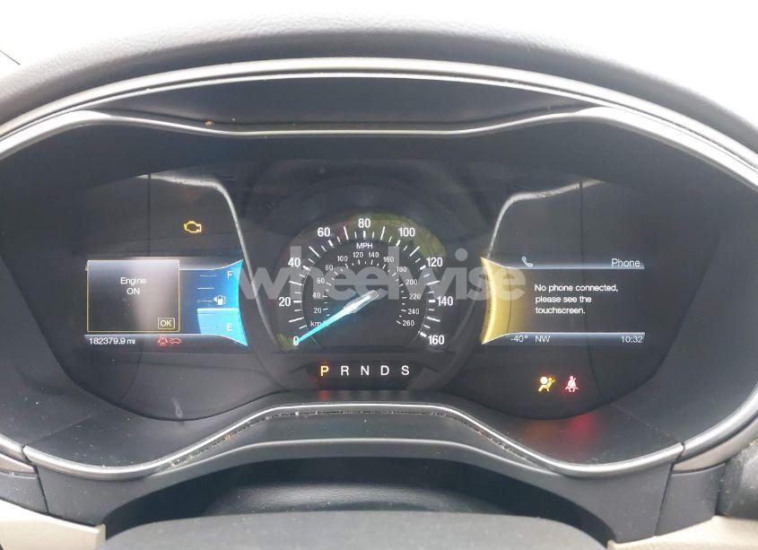 Photo 7 of 2014 Ford Fusion SE (VIN 3FA6P0HD7ER114815)