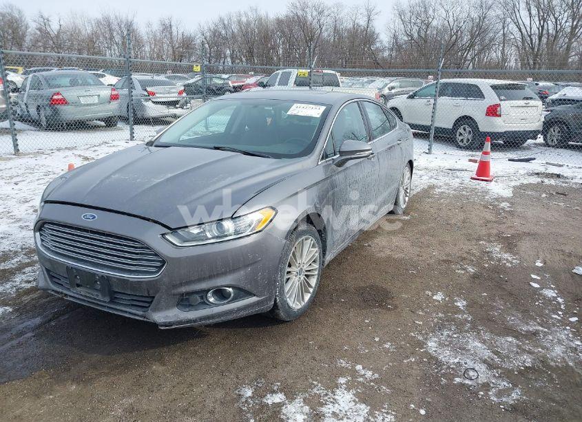 Photo 2 of 2014 Ford Fusion SE (VIN 3FA6P0HD7ER199557)