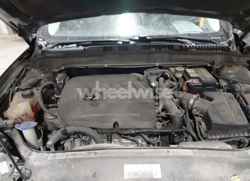 Photo 10 of 2014 Ford Fusion SE (VIN 3FA6P0HD7ER227454)