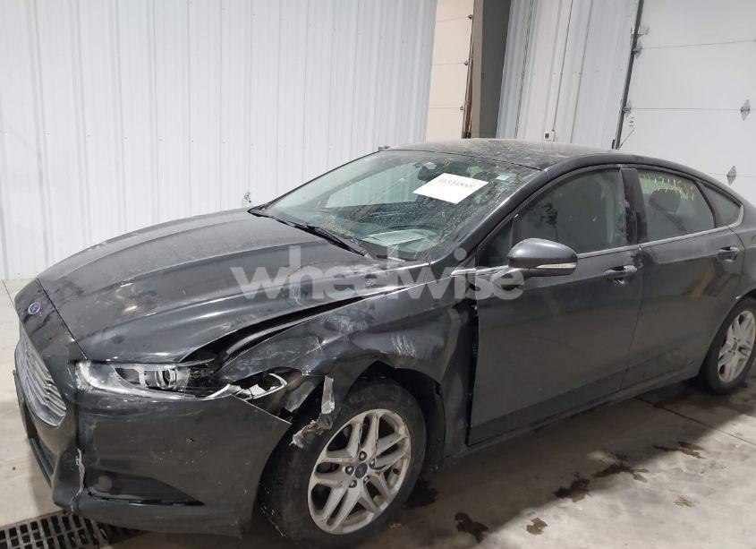 Photo 6 of 2014 Ford Fusion SE (VIN 3FA6P0HD7ER227454)