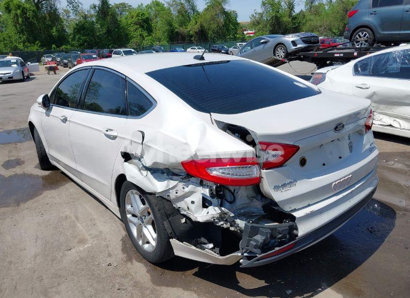 Photo 3 of 2014 Ford Fusion SE (VIN 3FA6P0HD7ER246182)