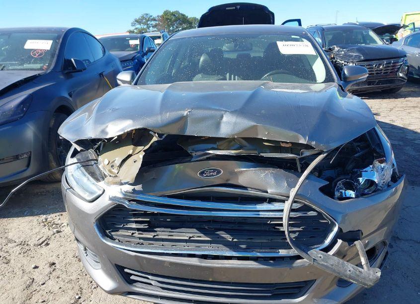 Photo 12 of 2014 Ford Fusion SE (VIN 3FA6P0HD7ER274631)