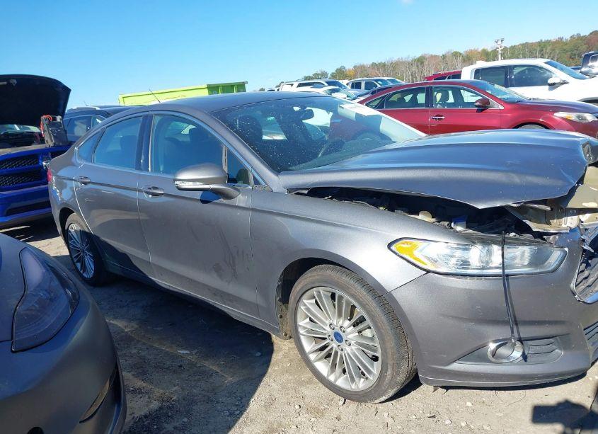 Photo 13 of 2014 Ford Fusion SE (VIN 3FA6P0HD7ER274631)