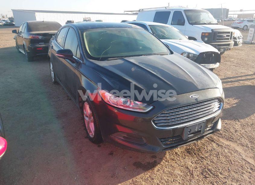 2014 Ford Fusion SE (VIN 3FA6P0HD7ER333516) main photo