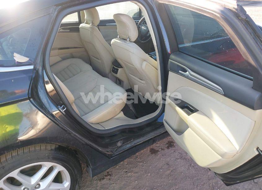 Photo 8 of 2014 Ford Fusion SE (VIN 3FA6P0HD7ER333516)