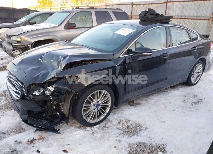Photo 2 of 2014 Ford Fusion SE (VIN 3FA6P0HD7ER336464)