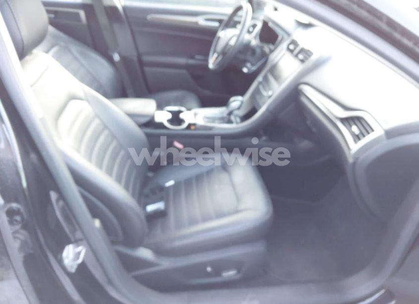 Photo 5 of 2014 Ford Fusion SE (VIN 3FA6P0HD7ER336464)