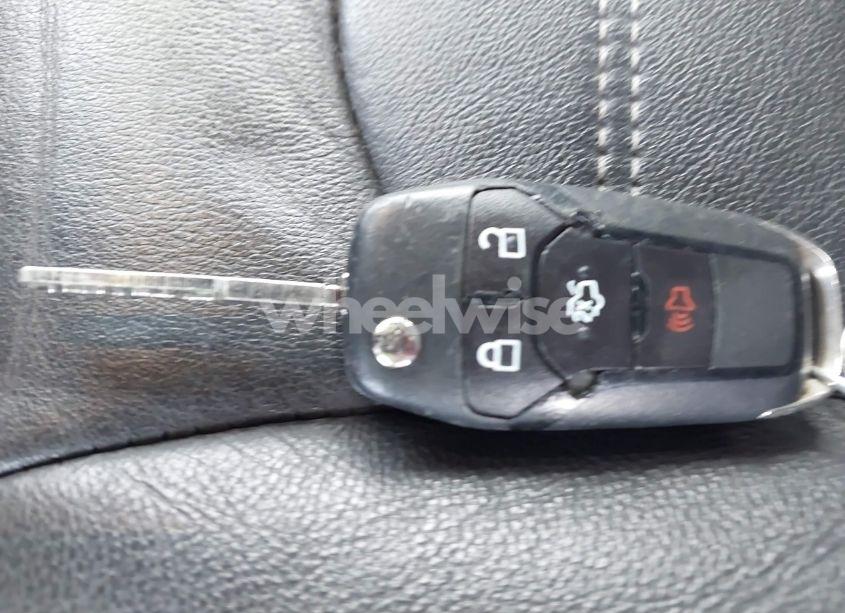 Photo 11 of 2015 Ford Fusion SE (VIN 3FA6P0HD7FR110815)