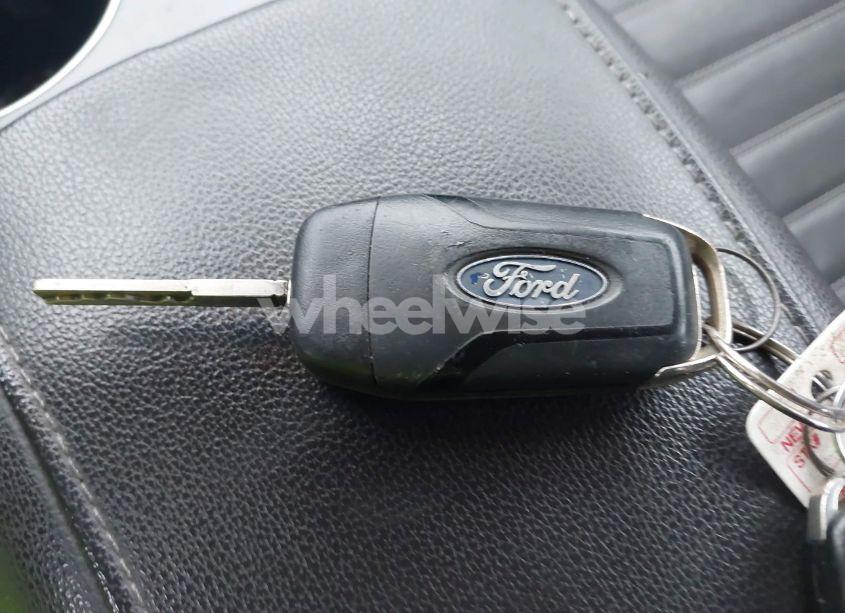 Photo 11 of 2015 Ford Fusion SE (VIN 3FA6P0HD7FR111057)