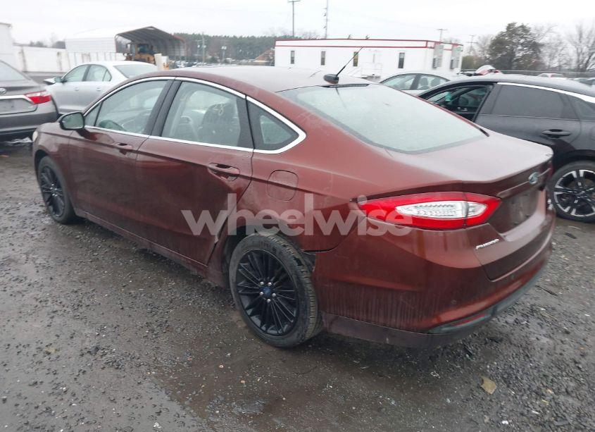 Photo 3 of 2015 Ford Fusion SE (VIN 3FA6P0HD7FR111057)
