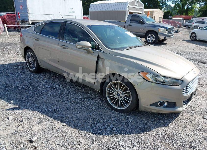 2015 Ford Fusion SE (VIN 3FA6P0HD7FR127274) main photo