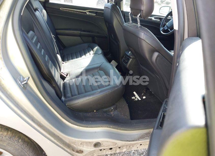 Photo 8 of 2015 Ford Fusion SE (VIN 3FA6P0HD7FR127274)