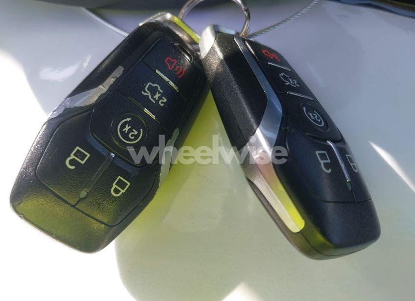 Photo 11 of 2015 Ford Fusion SE (VIN 3FA6P0HD7FR151414)