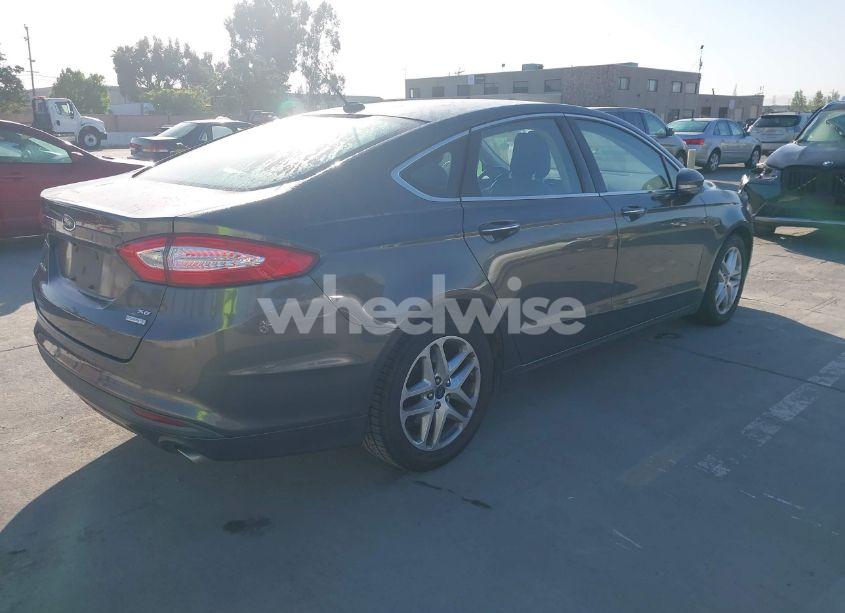 Photo 4 of 2015 Ford Fusion SE (VIN 3FA6P0HD7FR151414)
