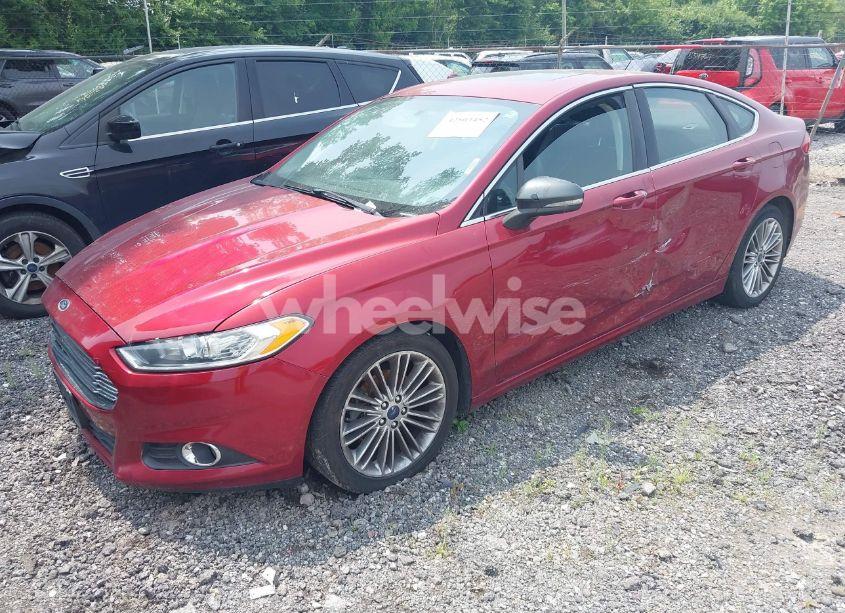 Photo 2 of 2015 Ford Fusion SE (VIN 3FA6P0HD7FR212048)