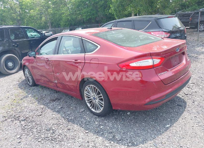 Photo 3 of 2015 Ford Fusion SE (VIN 3FA6P0HD7FR212048)