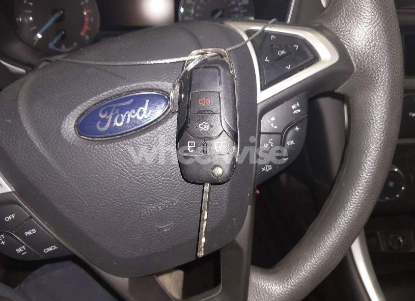 Photo 11 of 2015 Ford Fusion SE (VIN 3FA6P0HD7FR257667)