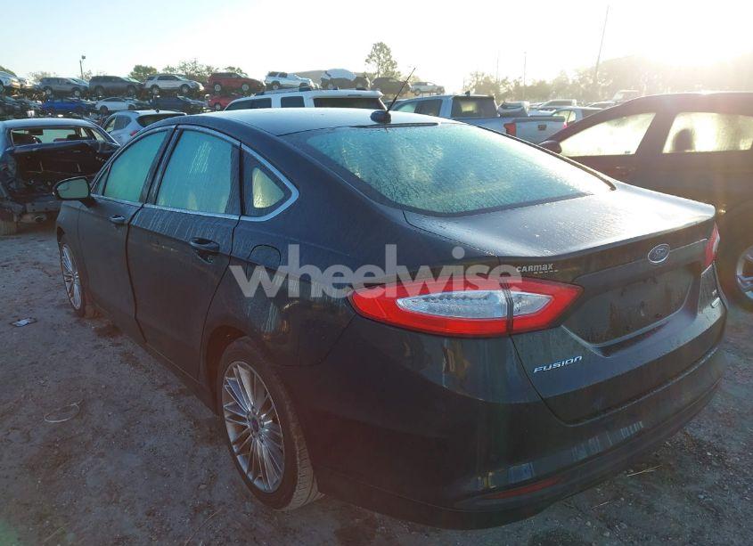 Photo 3 of 2015 Ford Fusion SE (VIN 3FA6P0HD7FR289132)