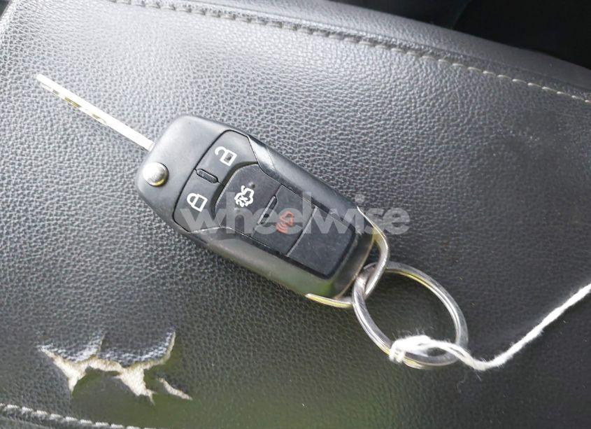 Photo 11 of 2016 Ford Fusion SE (VIN 3FA6P0HD7GR113571)