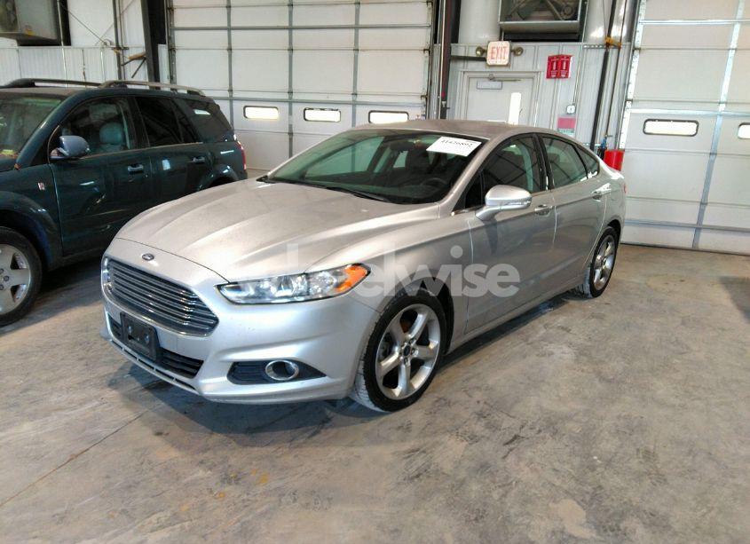 Photo 2 of 2016 Ford Fusion SE (VIN 3FA6P0HD7GR152967)