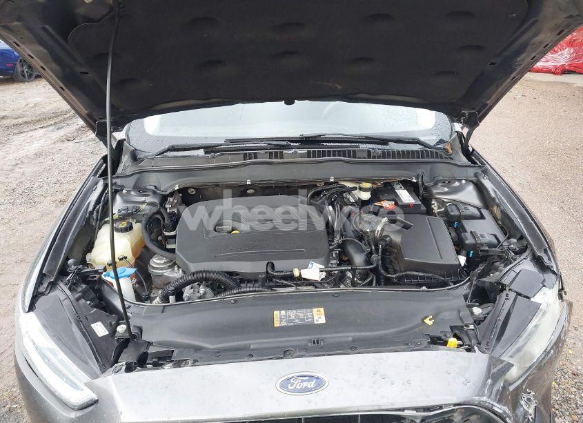 Photo 10 of 2016 Ford Fusion SE (VIN 3FA6P0HD7GR163256)