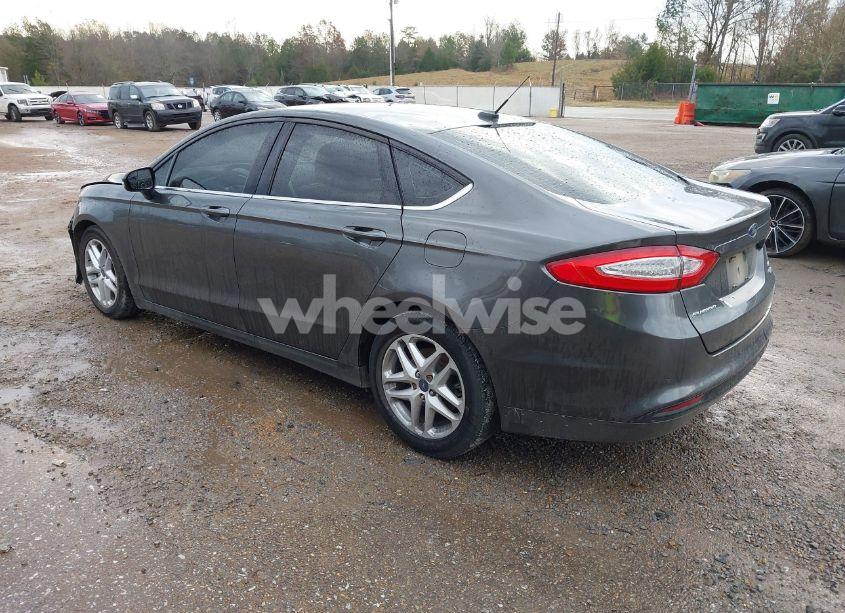 Photo 3 of 2016 Ford Fusion SE (VIN 3FA6P0HD7GR163256)