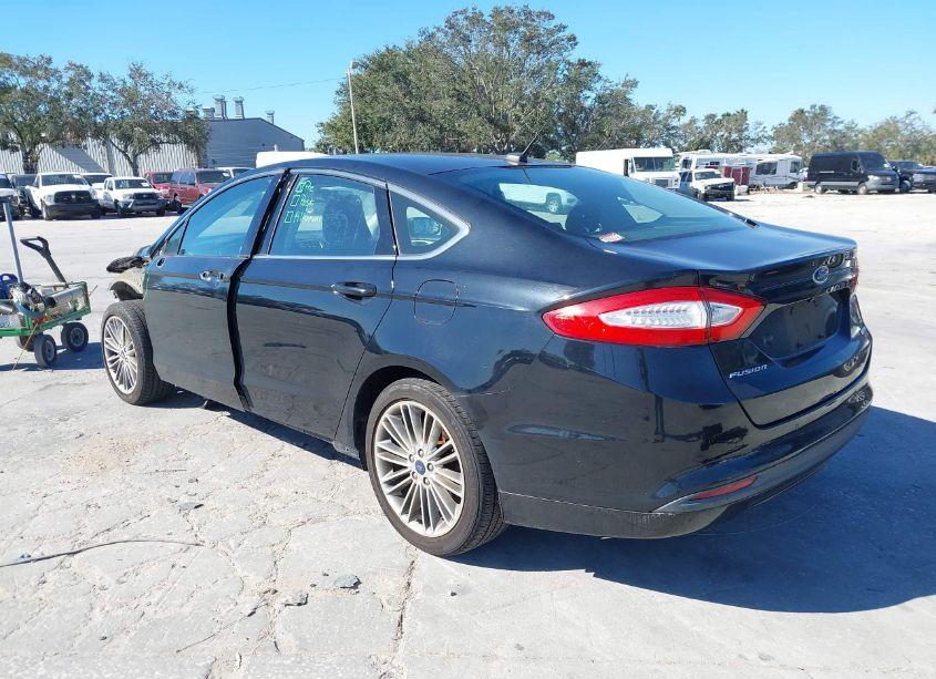 Photo 3 of 2016 Ford Fusion SE (VIN 3FA6P0HD7GR200936)