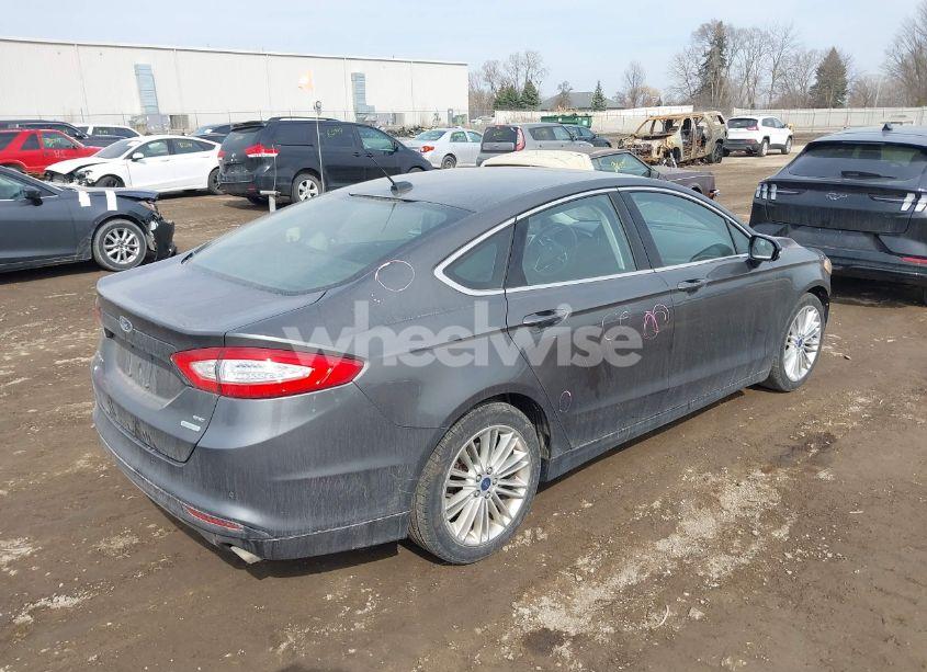 Photo 4 of 2016 Ford Fusion SE (VIN 3FA6P0HD7GR213265)