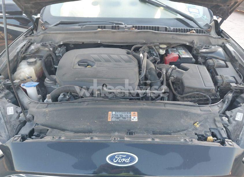 Photo 10 of 2016 Ford Fusion SE (VIN 3FA6P0HD7GR249831)