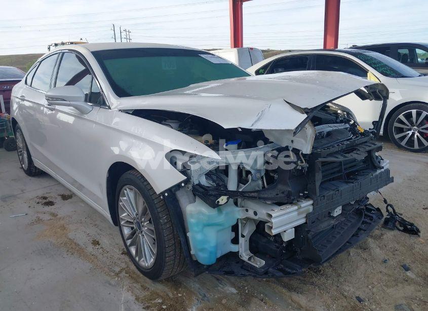 2016 Ford Fusion SE (VIN 3FA6P0HD7GR273854) main photo