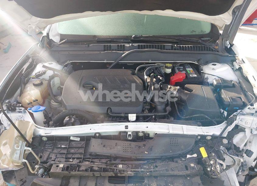 Photo 10 of 2016 Ford Fusion SE (VIN 3FA6P0HD7GR273854)