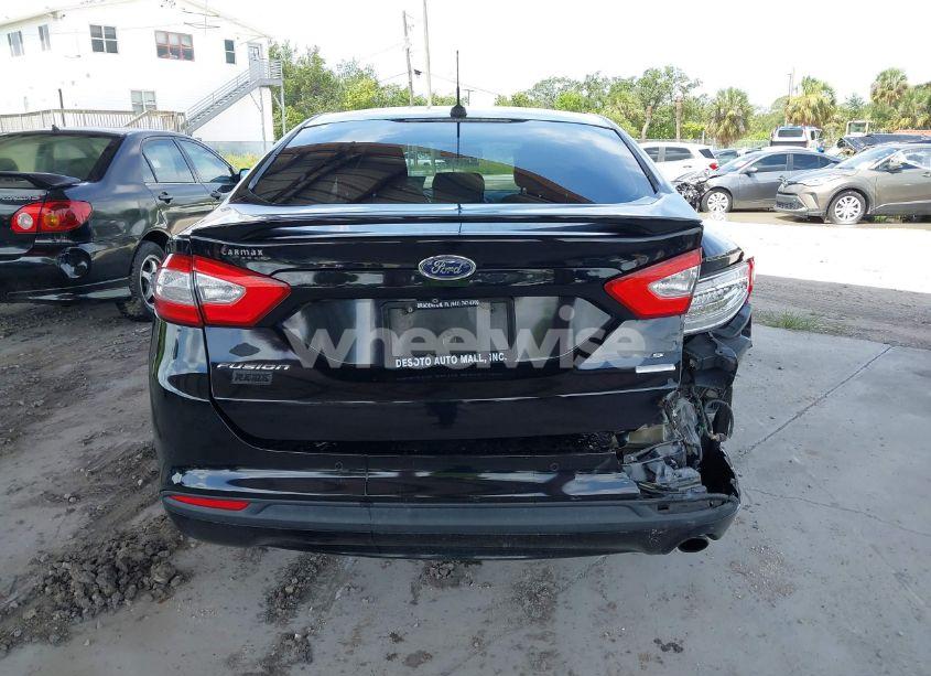 Photo 16 of 2016 Ford Fusion SE (VIN 3FA6P0HD7GR280433)