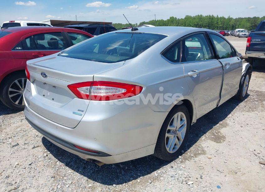 Photo 4 of 2016 Ford Fusion SE (VIN 3FA6P0HD7GR296020)
