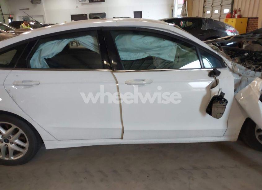 Photo 13 of 2016 Ford Fusion SE (VIN 3FA6P0HD7GR296888)