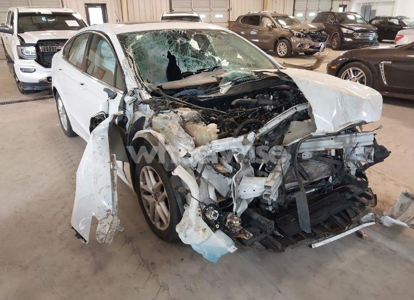 Photo 6 of 2016 Ford Fusion SE (VIN 3FA6P0HD7GR296888)