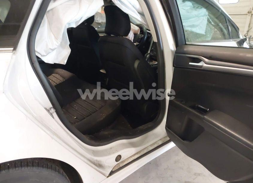 Photo 8 of 2016 Ford Fusion SE (VIN 3FA6P0HD7GR296888)