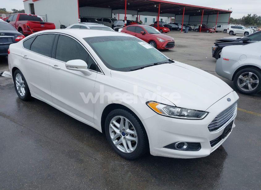 2016 Ford Fusion SE (VIN 3FA6P0HD7GR314497) main photo
