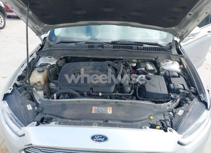 Photo 10 of 2016 Ford Fusion SE (VIN 3FA6P0HD7GR390253)