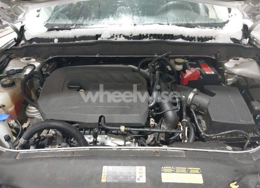 Photo 10 of 2016 Ford Fusion SE (VIN 3FA6P0HD7GR396411)