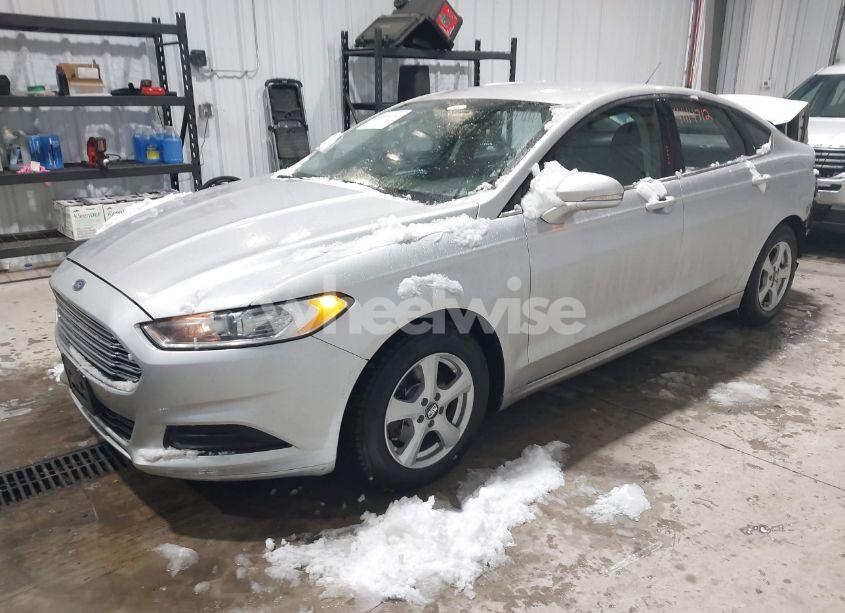 Photo 2 of 2016 Ford Fusion SE (VIN 3FA6P0HD7GR396411)