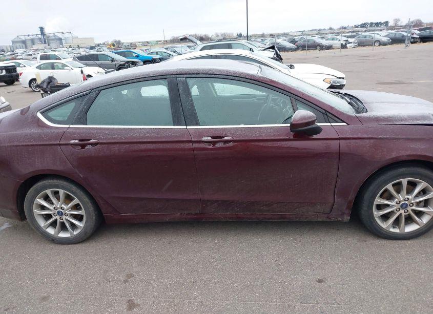 Photo 13 of 2017 Ford Fusion SE (VIN 3FA6P0HD7HR156468)