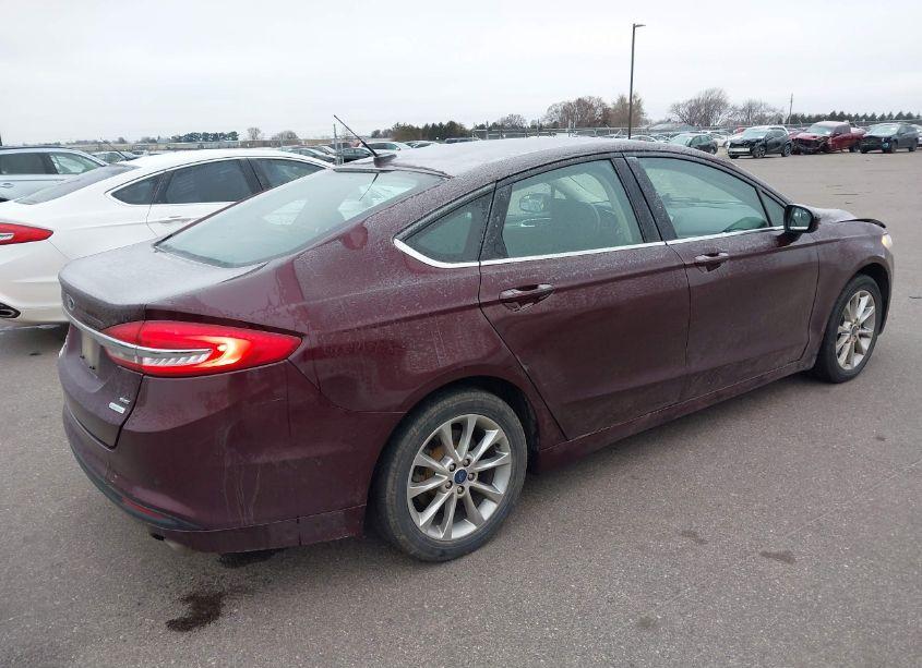 Photo 4 of 2017 Ford Fusion SE (VIN 3FA6P0HD7HR156468)