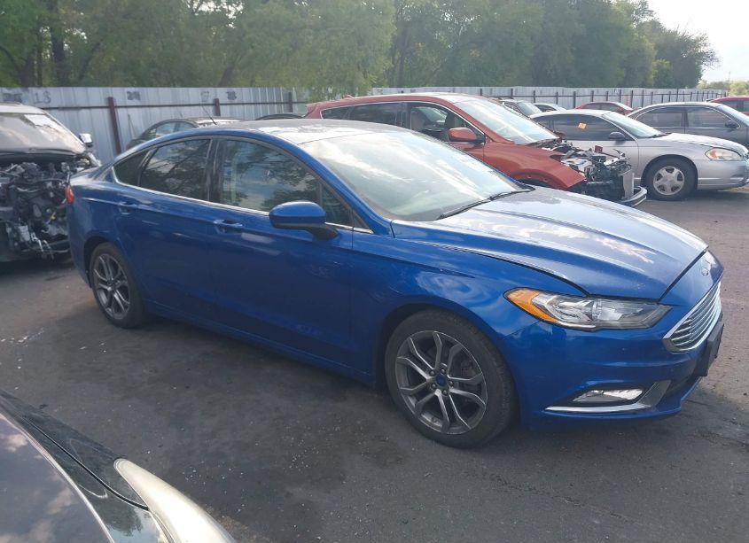 2017 Ford Fusion SE (VIN 3FA6P0HD7HR167552) main photo