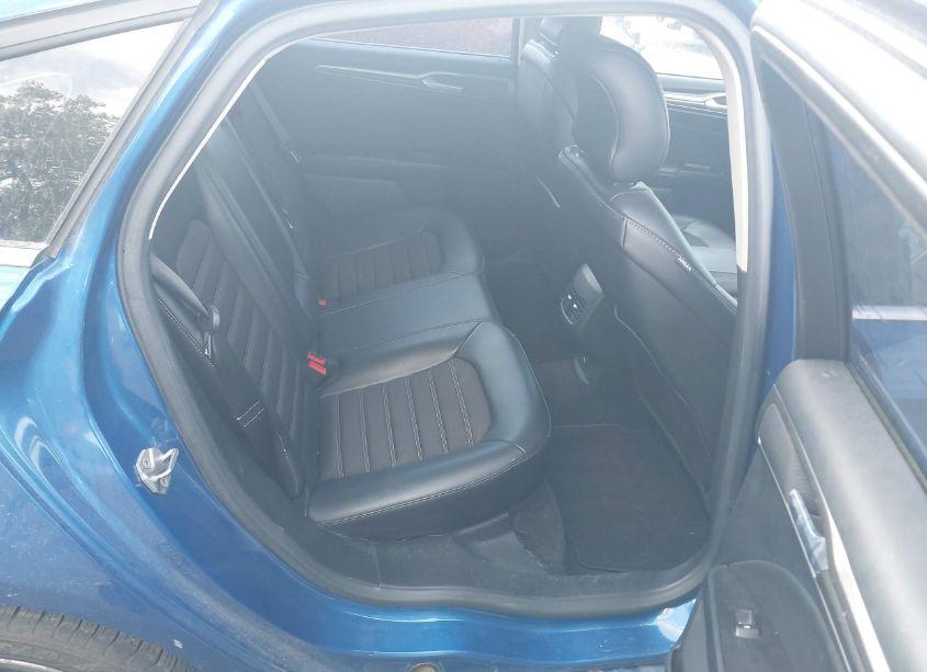 Photo 8 of 2017 Ford Fusion SE (VIN 3FA6P0HD7HR167552)