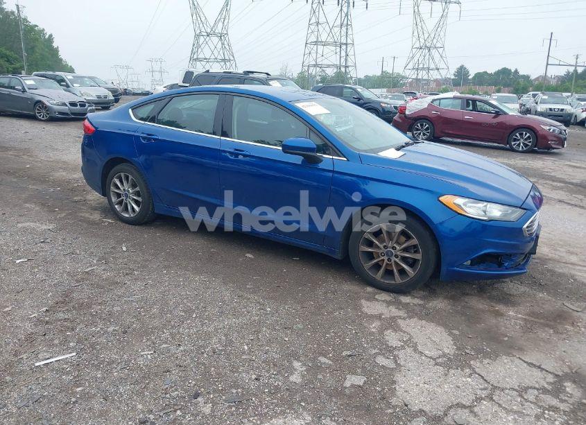 2017 Ford Fusion SE (VIN 3FA6P0HD7HR169656) main photo