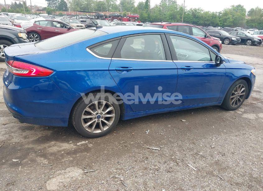 Photo 4 of 2017 Ford Fusion SE (VIN 3FA6P0HD7HR169656)
