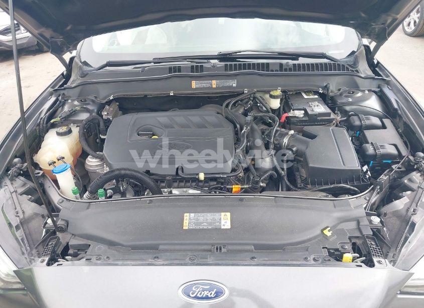 Photo 10 of 2017 Ford Fusion SE (VIN 3FA6P0HD7HR180477)